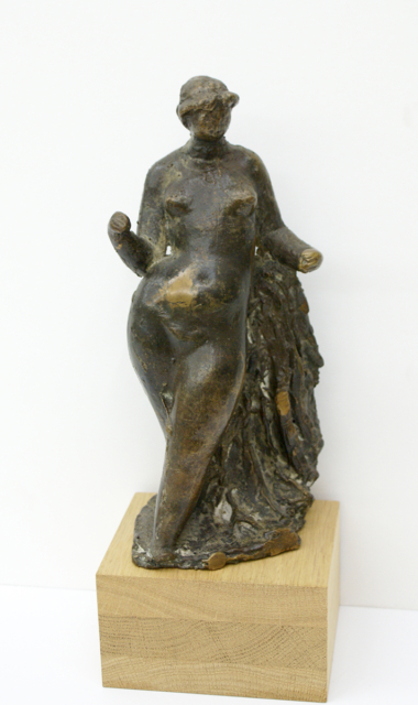 OHNE TITEL,
Bronze,
Höhe: 24,5 cm Leinfellner Heinz