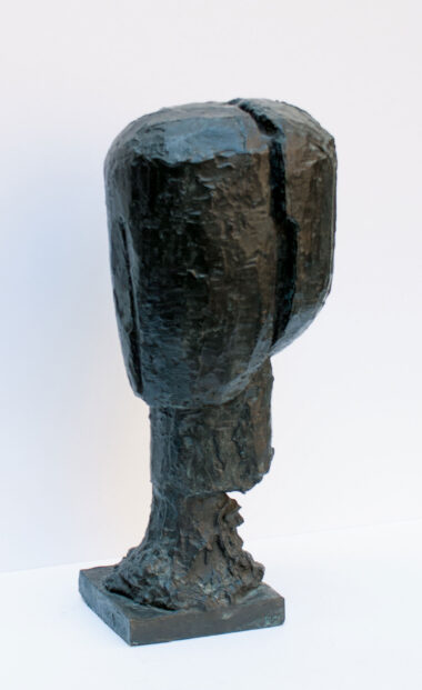 KOPF - 1953/1954, Bronze posthum, Exemplar: 1/7, H 47,5 B 20 T 24 cm, WVZ 192 Wotruba Fritz