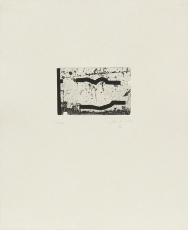 aus "Clara Janés: La indetenible quietud" - 1998, Aquatintaradierung auf Bütten (Eskulan gris), Exemplar: 11/100,
ca. 8,8 x 13,8 cm (ca. 43,5 x 35,5 cm), signiert und nummeriert Chillida Eduardo