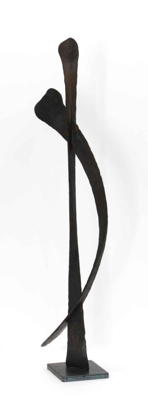 VERSCHRÄNKT - 2007, Eisen geschmiedet (Unikat), 85 x 13 x 14 cm Kutschera Gabriele