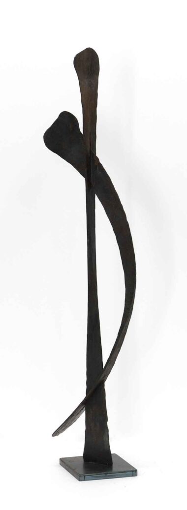 VERSCHRÄNKT - 2007, Eisen geschmiedet (Unikat), 85 x 13 x 14 cm Kutschera Gabriele